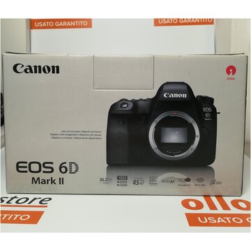 Canon EOS 6D Mark II Body USATO CON CIRCA 20100 SCATTI