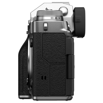 Fujifilm X-T4 Silver + XF 16-80mm f/4