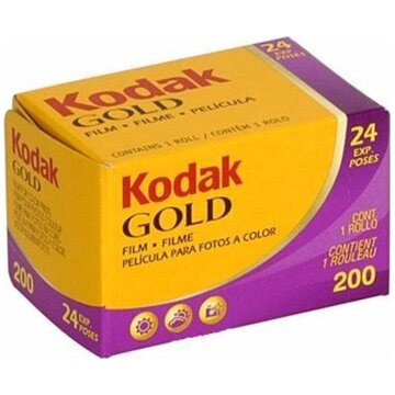 Kodak Rullino a Colori Gold 200 35mm 24 foto