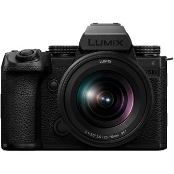 Lumix s5 iix + 20-60mm f/3.5-5.6