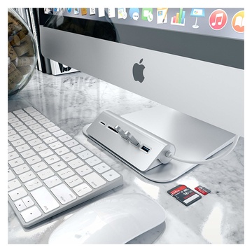 Satechi Hub USB 3.0 Con Card Reader