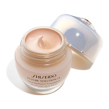 Shiseido Total Radiance Foundation