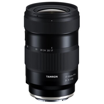 Tamron 17-50mm f/4.0 Di III VXD Sony E-Mount