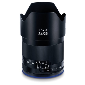 Zeiss Loxia 25mm f/2.4 Sony E-Mount