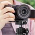SmallRig Piastra di montaggio a L con impugnatura in legno per Sony ZV-E10 II