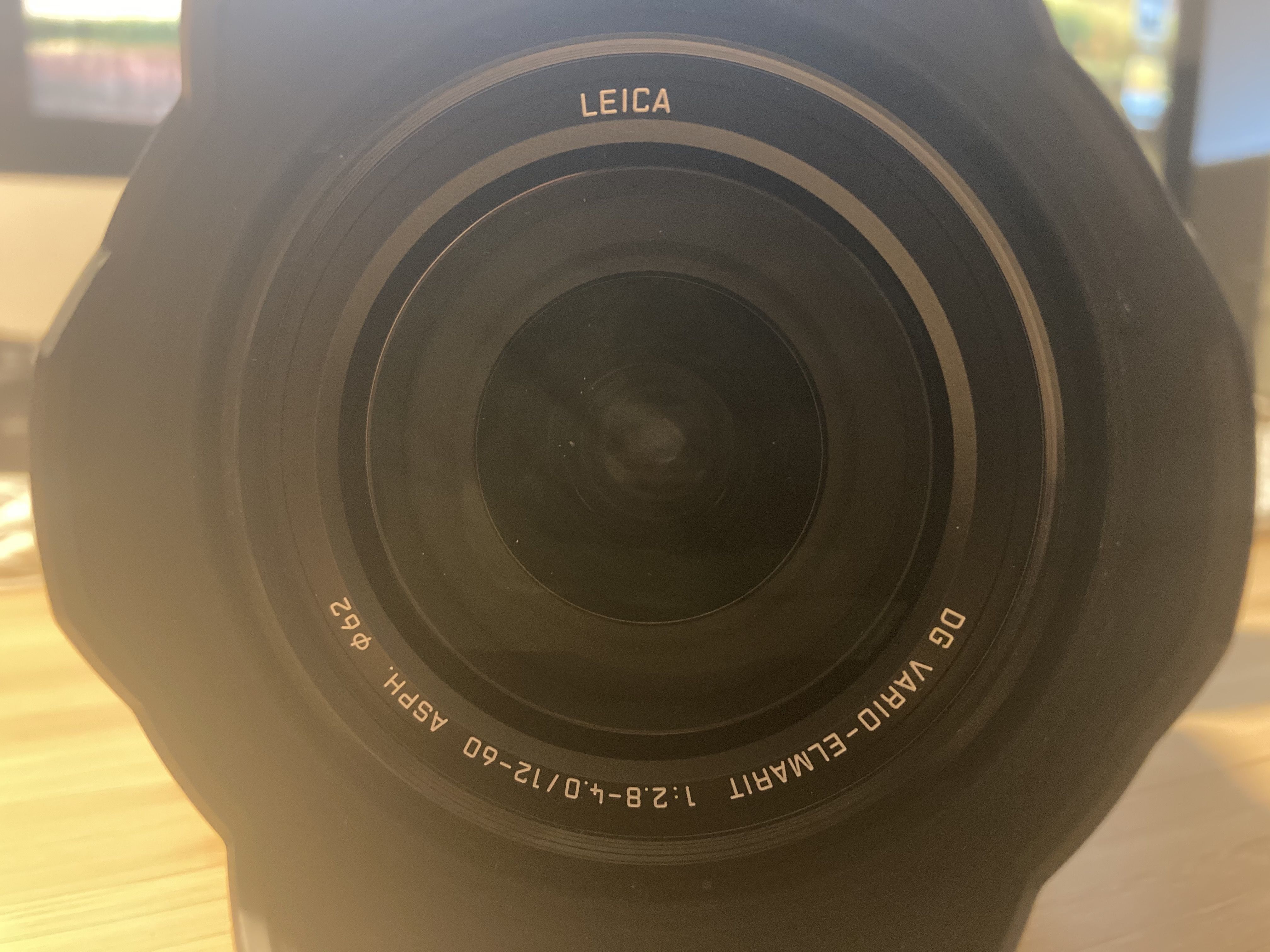 Leica DG Vario-Elmarit 12-60mm f/2.8-4 Power O.I.S.