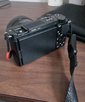 ZV-E10 + SEL-P 16-50mm f/3.5-5.6 OSS