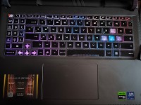 Vector 16 HX AI A2XWIG-040IT Core Ultra 9 275HX 16" QHD+ 240Hz NVIDIA GeForce RTX 5080 GDDR7 16GB Windows 11 Home