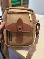 Compact Marrone chiaro