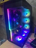 G3 Shuttle Black - NVIDIA GeForce RTX 5080, Ryzen 9800X3D, 32GB RAM 6000mhz , 1TB NVME Pcie, Dissipatore con LCD, x870E Motherboard