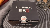 Lumix S5 II + 20-60mm f/3.5-5.6 + 85mm f/1.8